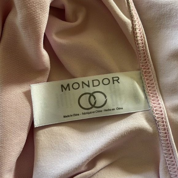 Mondor Dance Suit Size 6X-7❤️❤️ - Picture 3 of 4